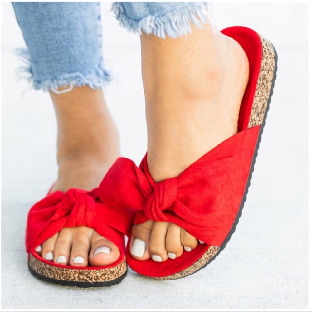 🚨CLEARANCE🚨Bow Accent Red Sandals 🏝